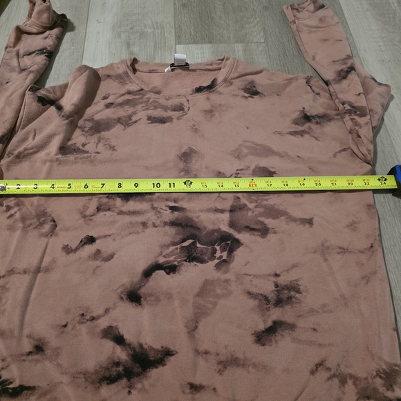 Athleta Tie-Dye Sweatshirt - Picture 4 of 6